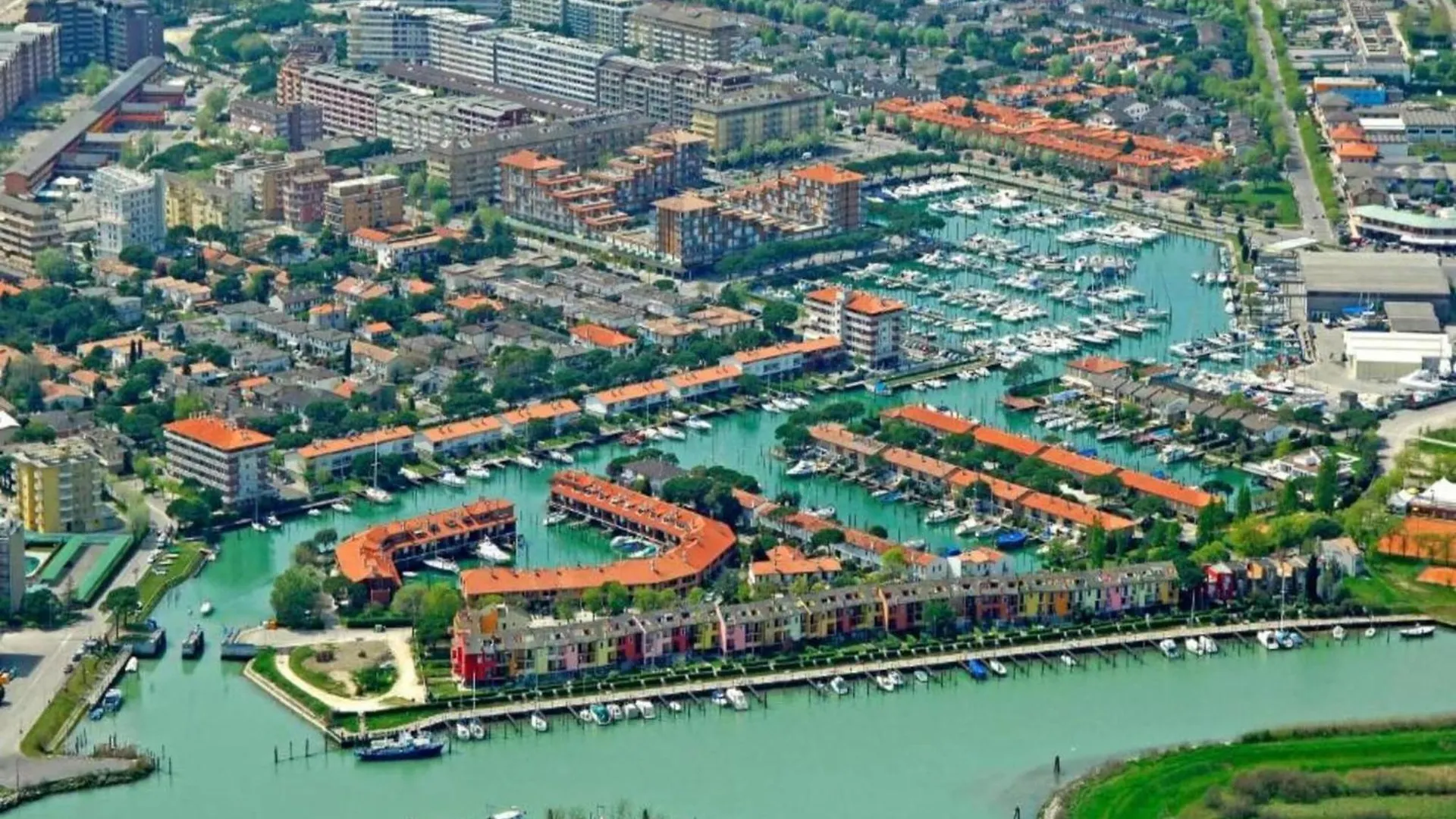 Belvilla By Oyo Holiday Home In Caorle Ve Porto Santa Margherita di Caorle 0*,  Italy